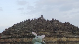 Pinpin likes Borobudur