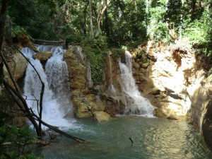 cascade détruite