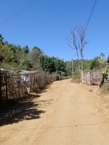 chemin pour la frontière