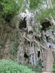 petit tour dans les grottes